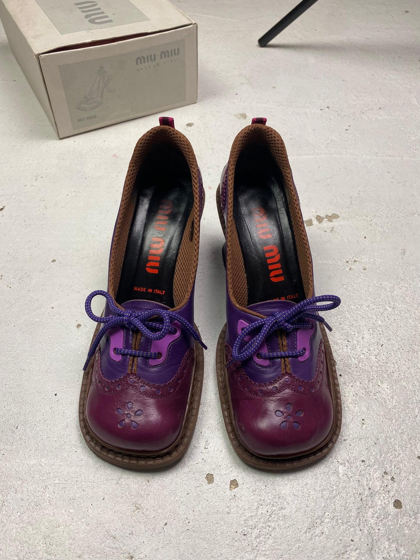 FW 99 Miu Miu Wingtip Block Heels