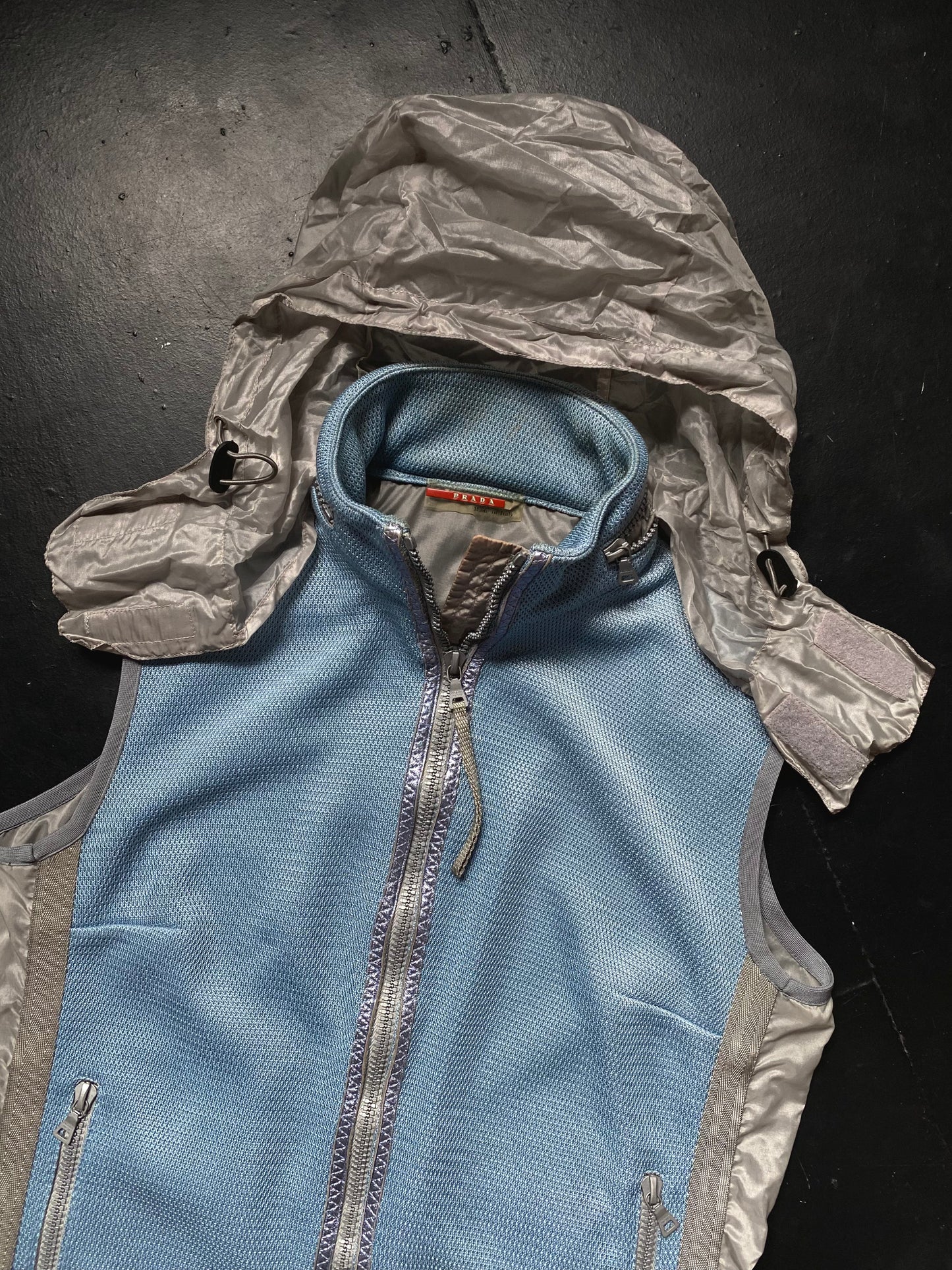 SS 00 Prada Sport Convertible Mesh Vest