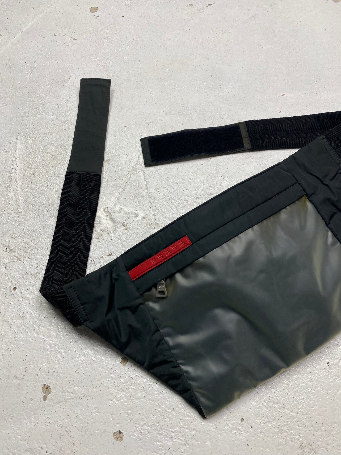 SS 99 Prada Sport Waist Bag – 100PERCERTI SS 99 Prada Sport Waist Bag – 100PERCERTI