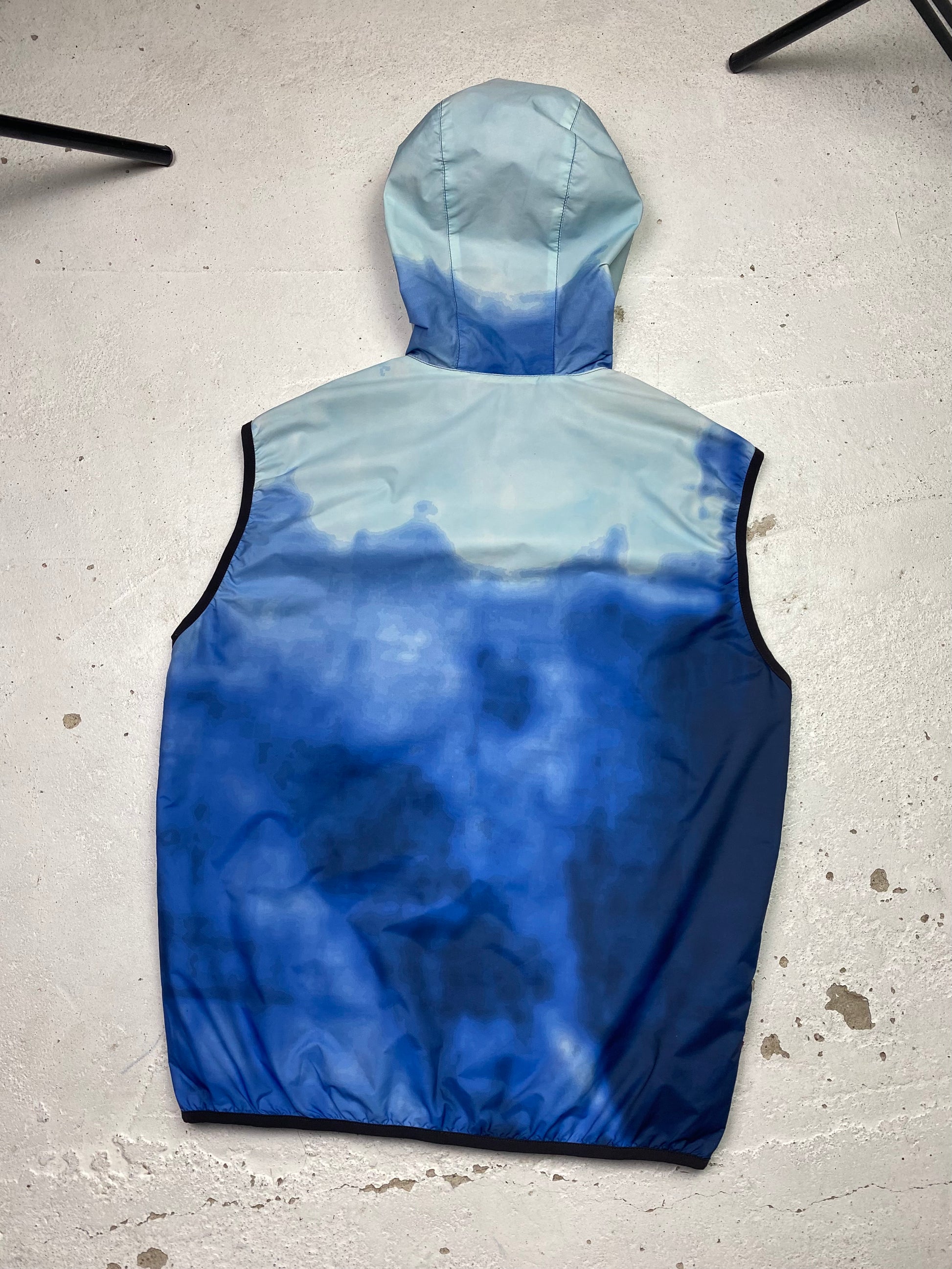 SS 00 Prada Sport Hooded Vest – 100PERCERTI SS 00 Prada Sport Hooded Vest – 100PERCERTI