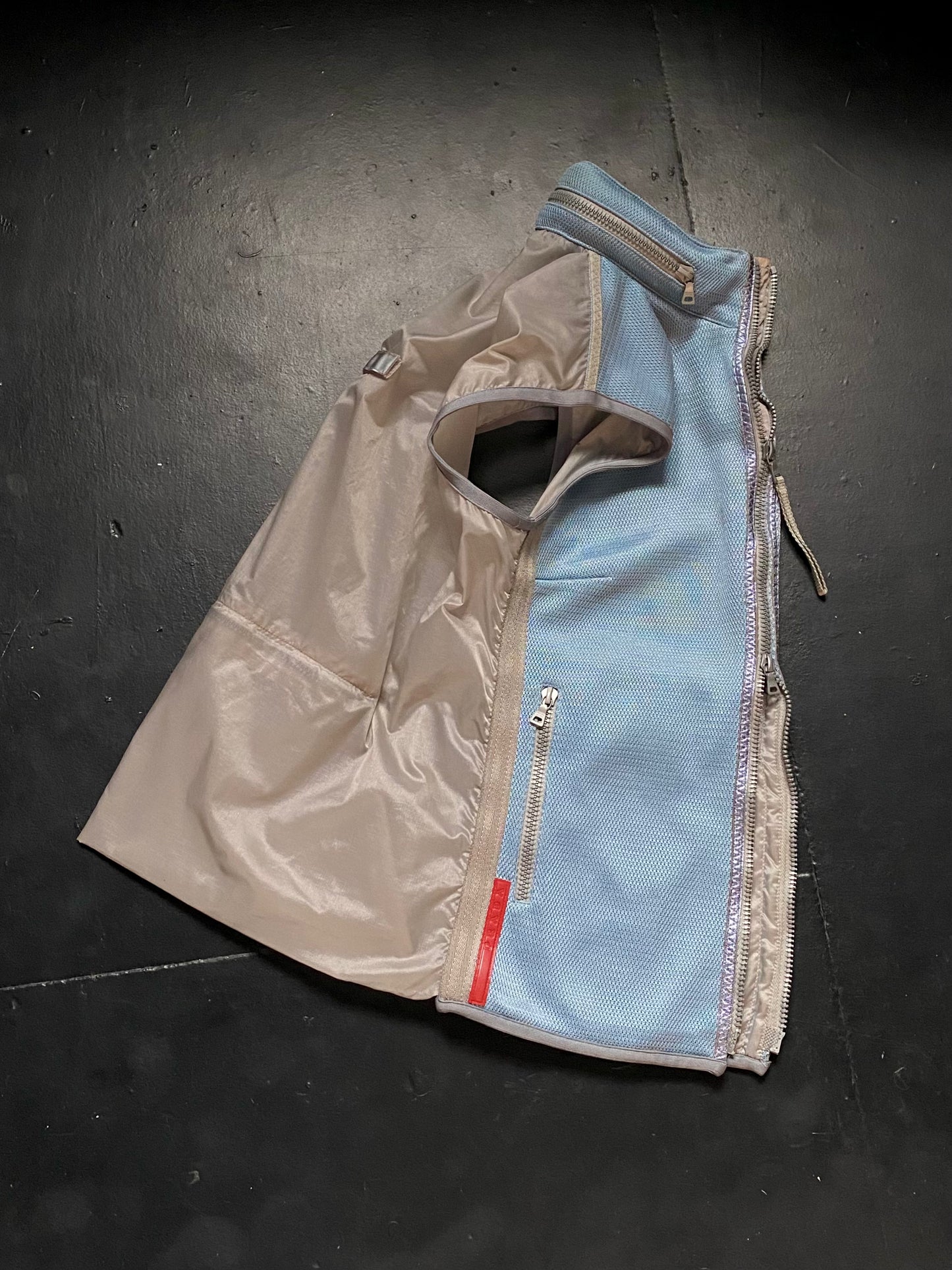 SS 00 Prada Sport Convertible Mesh Vest